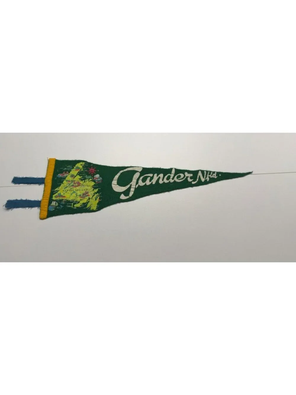 Vintage Gander Nfd. pennant